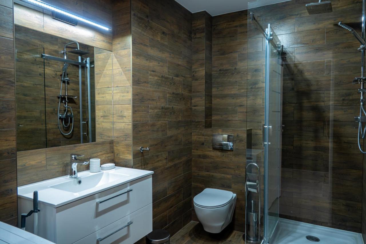 Апартаменти Apartament Przy Parku Z Duzym Tarasem ,Prywatny Parking Свіноуйсьце Екстер'єр фото